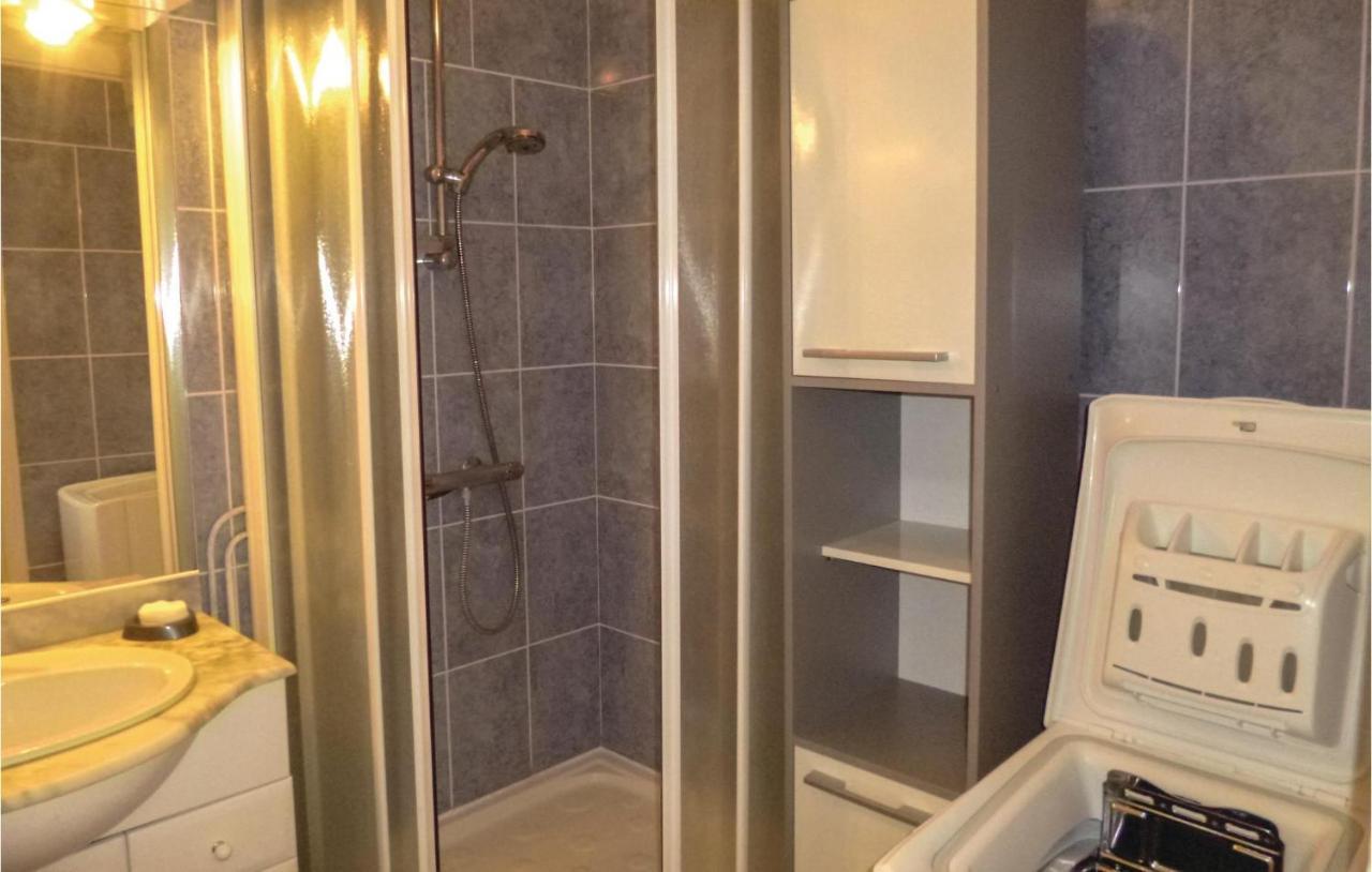 1 Bedroom Nice Apartment In Grandcamp Maisy מראה חיצוני תמונה