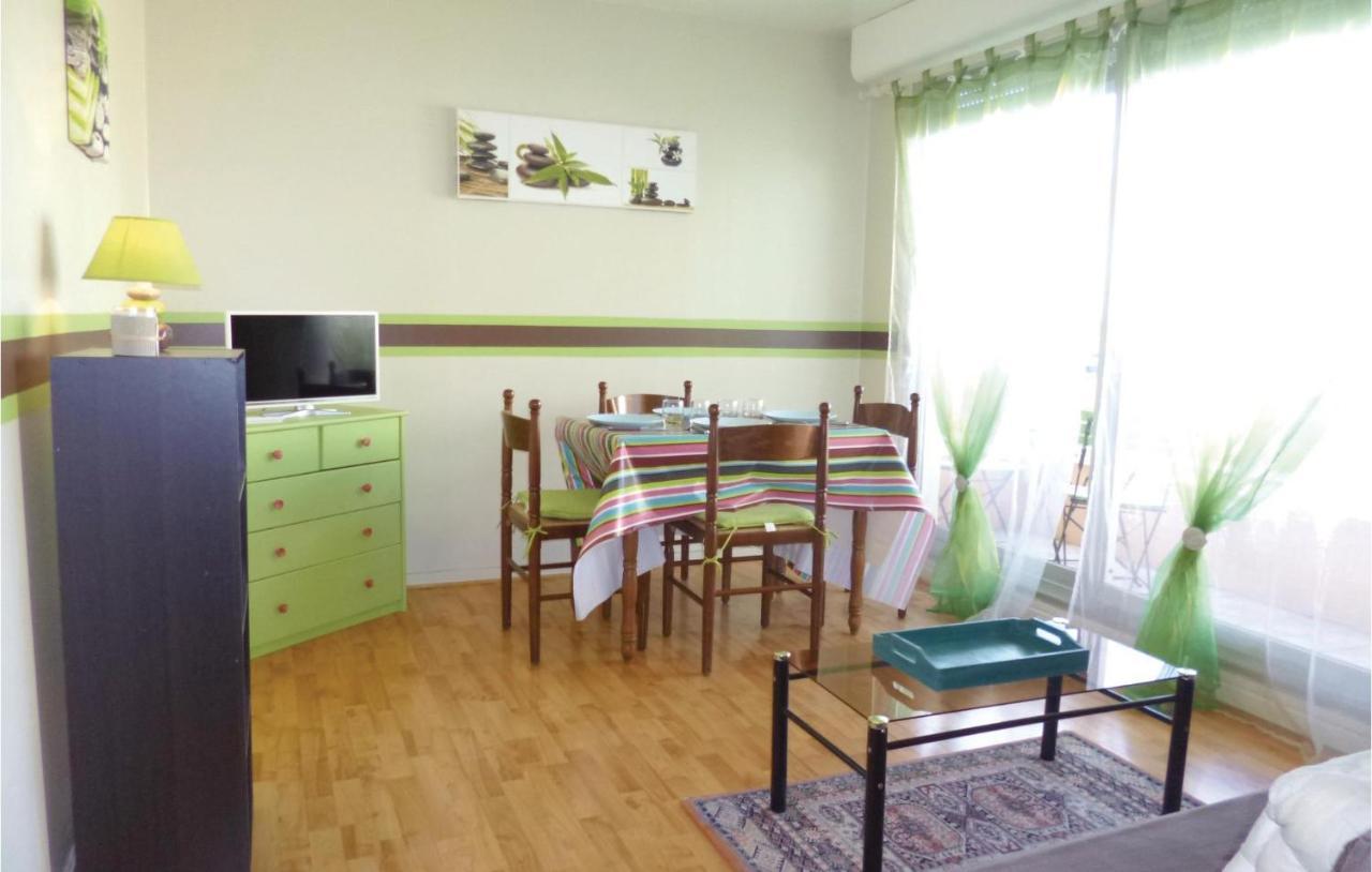 1 Bedroom Nice Apartment In Grandcamp Maisy מראה חיצוני תמונה